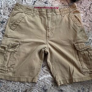 UNIONBAY Tan Cargo Shorts Classic Casual Style
